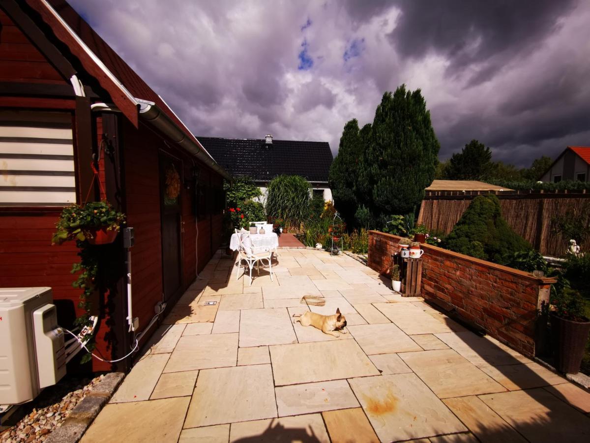 Ferienhaus Mit Mediterraner Terrasse Mullrose Exterior photo